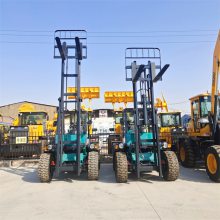四驱野外叉车/建筑工地用3.5吨叉高5米转弯灵活