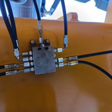 石家庄乐润集中润滑系统电动油脂泵润滑泵黄油泵浓油泵机械设备低液位报警
