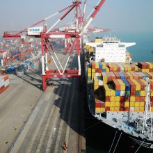 澳洲海运货柜可以托运羽绒服 中国至澳大利亚海运费