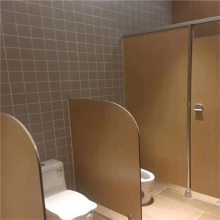 梅州抗倍特卫生间隔断板包安装