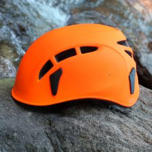 高空救援头盔登山探洞速降拓展运动头盔超轻安全头帽山岳救援头盔