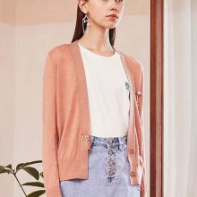 ����21���ļ��¿�ʱ��Ůװ��Դ�����߷ݹ�Ӧ��