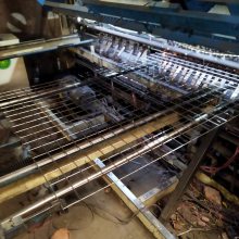 1��ײ���ֵ纸����SUS304A���ʣ�0.7mm�߾���ֱ������