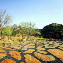 锈色碎拼石 黄色片石板岩 不规则片岩 泓峰石材