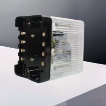 JOSEF约瑟 DJ-132-80CN电压继电器 动作稳定，系数高，防护好