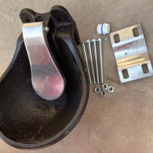 加厚铸铁铜阀 触碰式开关 栓养牛用自动饮水碗 特大号