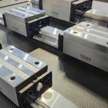 THKԶ HSR30LB HSR30LBM HSR35B ĥ컬̨߹컬