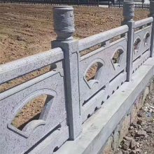 仿石水泥河道护栏-钢筋混凝土仿石头栏杆安装厂家