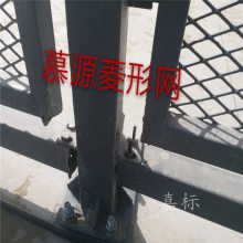广东揭阳***铁丝网 刀刺片隔离网