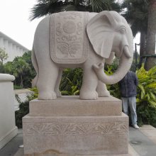 舟山市芝麻黑石头大象摆放禁忌 不同姿势代表寓意 唐代青金石雕大象