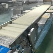 雪花鸡柳上糠机鸡柳条上糠设备全自动摆盘上糠机无骨鸡柳上糠机裹糠机