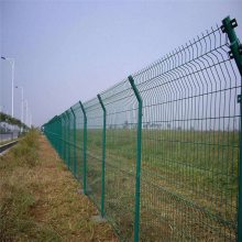​农场防护网 刺绳护栏网 公路护栏网