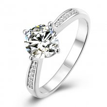 梧州厂家直销 银镀金女士时尚流行戒指镶嵌莫桑石主钻