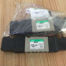 日本进口CKD电磁阀USB3-6-1/2/3-DC24V USG3/USB3-6-1