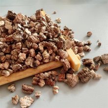  Ӫ ͸ˮʯ
