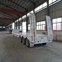 11米3桥钩机板 三线六轴低平板半挂车 挖机运输高低板半挂车厂家