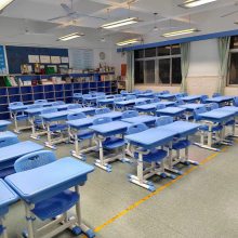 定制小学教室辅导班书桌 校用单人升降课桌 学校塑钢课桌椅