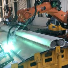 库卡焊接机器人、大型工件焊接机器人