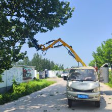 程煤车载式高速公路绿篱机 无线遥控边坡除草 折臂式树枝绿篱修剪机