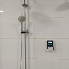 武昌公共浴室扫码插卡机，洗澡刷卡收费水控机