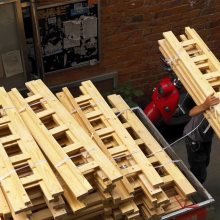 �����ӳ�ʵľ���´�,˫��������,���۳���