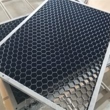 防护网围栏材料 铝网隔离装饰网板