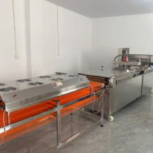 全自动烙饼机 万年红机械 圆形单饼机 烧烤小饼机 烙馍机器
