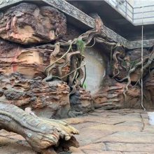 水泥塑石假山在市场上的应用