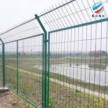 养殖场护栏网 小区围栏网 农家乐围墙网厂家 安装简便 方便运输
