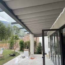 玻璃顶采光电动遮阳帘 阳光房蜂巢帘隔热防晒遮光商场室内天棚帘