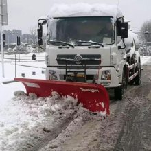 悍博铲雪车 四轮座驾式汽油扫雪车 轮胎式电动铲雪车