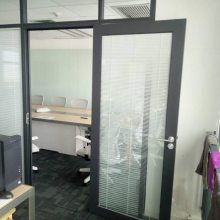 深圳办公室百叶玻璃隔墙 中空百叶窗隔断 成品玻璃隔断