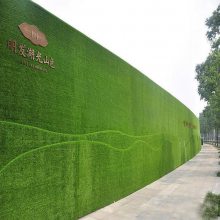 墙上草坪 金山工地草坪围挡亮化建筑工地用的围墙草皮