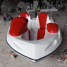 定制玻璃钢游乐场设备 游艇造型转椅 碰碰车 摇摇车