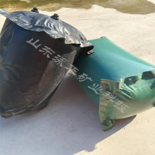 矿用充气气垛1500*800*800接上气管 搬到需要巷道位置