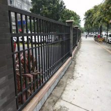江门办公楼护栏 外围墙栏杆 防盗防爬锌钢栅栏