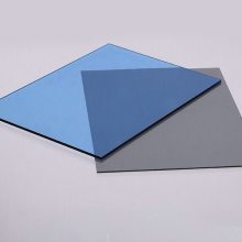 峧 