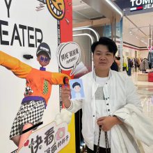 新樣式即可拍照漫畫 全息柜動(dòng)漫二次元人像支持定制內(nèi)容素材