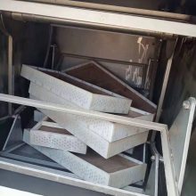 新到货25千瓦电加热化工原料脱水用箱式微波真空干燥设备