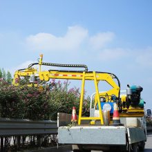 中旺 高速公路绿篱修剪机 边坡中分带绿篱机 高空树枝修剪车