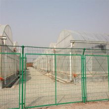 农场浸塑围网 浸塑钢板网护栏 设备隔离网