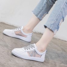 夏季透氣網(wǎng)面單鞋平底小白鞋板鞋休閑女鞋女鞋***系帶學(xué)生鞋批發(fā)