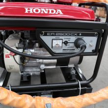 ˶����е 100����·�ѷ����� ·��������쳵 ���³��ϲ����