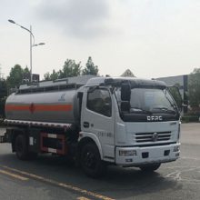 广西柳州城中东风多利卡9至10吨流动加油车