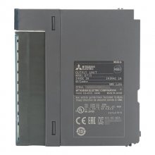 QϵQY10