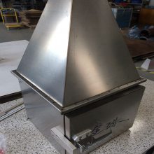 承接钣金加工 激光切割加工厂 供应不锈钢工业烤箱大功率激光焊接加工服务