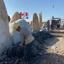 定制黑山石切片桌水钵-吨位黑山石石场批发-中国古典园林假山石