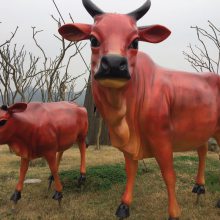黄牛玻璃钢雕塑 卡通动物设计 牧场农场水牛摆件 潮州景观艺术定制