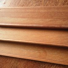 菠萝格原木板材,菠萝格褐色、园林景观专业之选,值得信赖