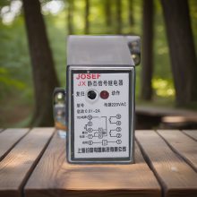 JOSEF约瑟 JX-51J/A信号继电器 启动电流2A 辅助电源220V 板后安装